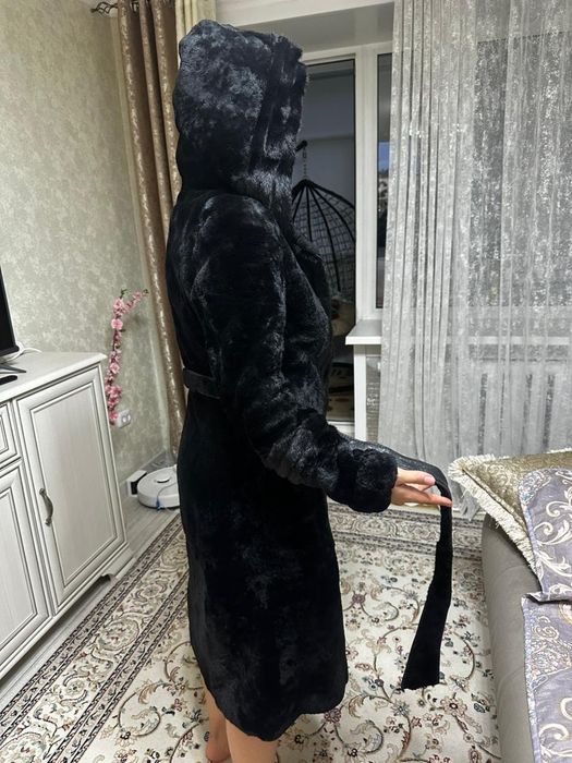 Шуба мутон с капюшоном