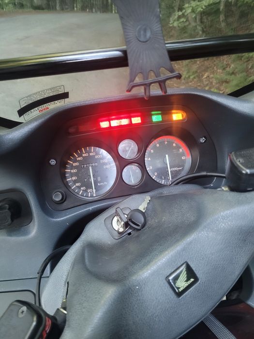 Vind   honda  paneuropean st1100 abs ,stare foarte