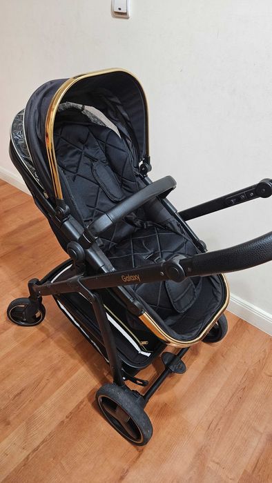 Комбинирана бебешка количка