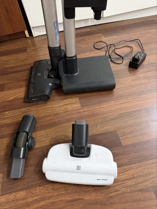 Aspirator Vertical Electrolux Hygienic 800