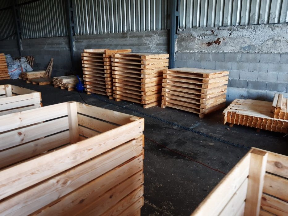 Дървени бокс палети