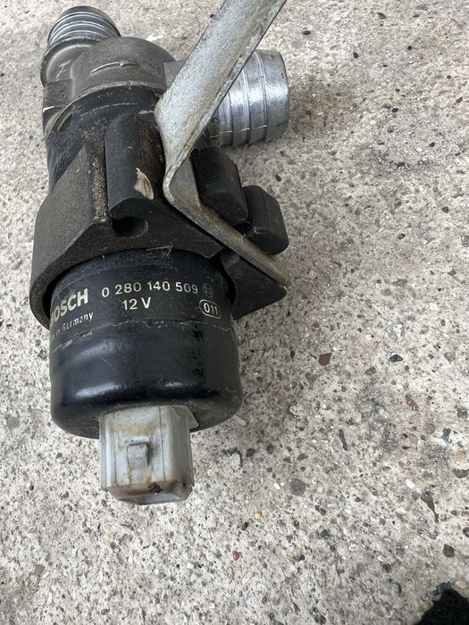 Части за БМВ е32/е34