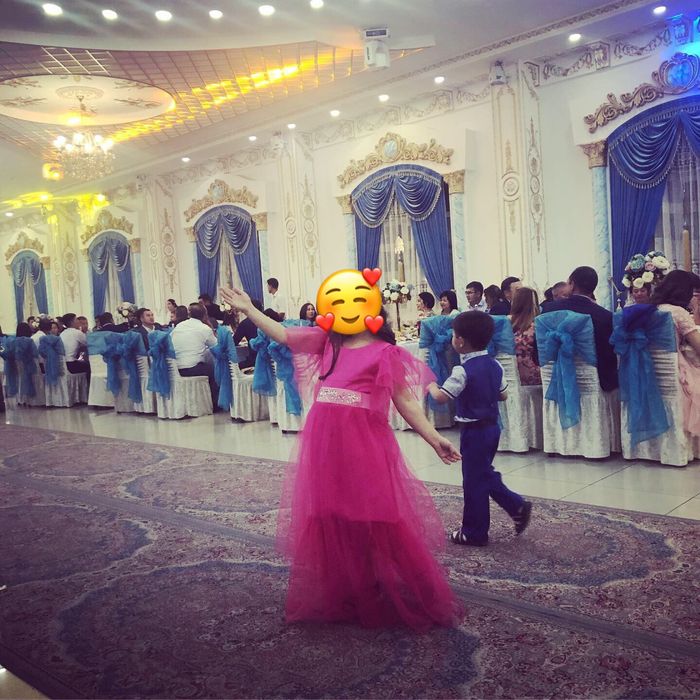 Нарядное платье для девочки