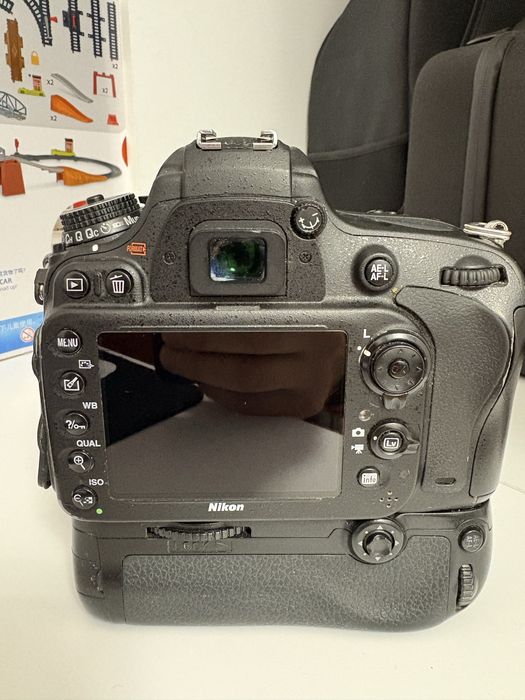 Nikon d610 si grip