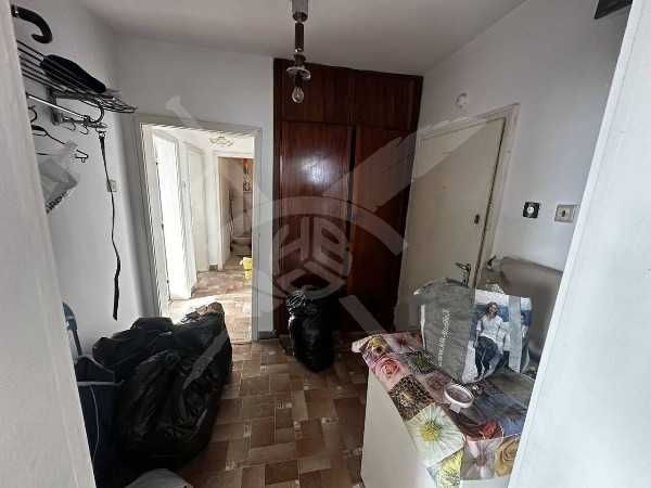 Продава се Тристаен апартамент в София, Хладилника - 69 кв.м за 1802 €/кв.м - Снимка #3