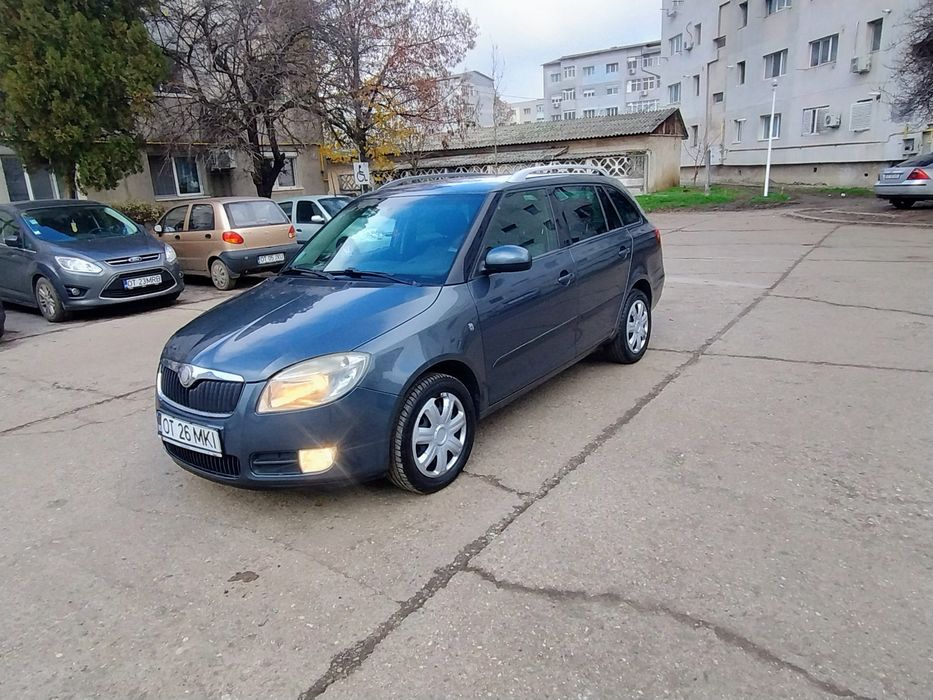 Vând Skoda Fabia 2