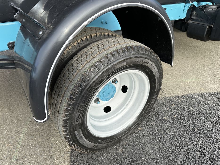 Renault Mascott 3.0 - 160 cai - Basculabil pe 3 parti, Bena noua