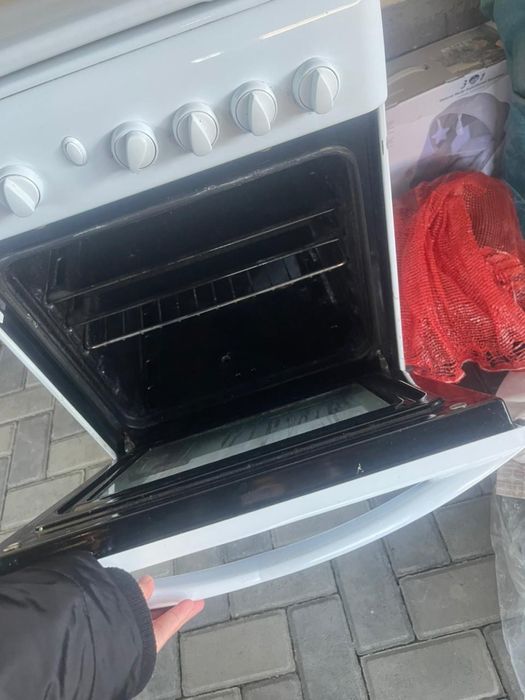 Газовая плита Indesit