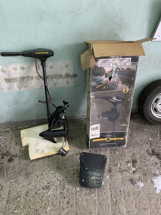 Лодочный элетрический мотор