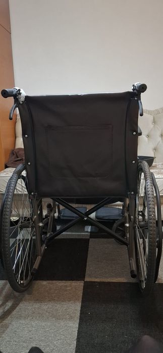 Fotoliu rulant  pentru persoane cu dizabilități