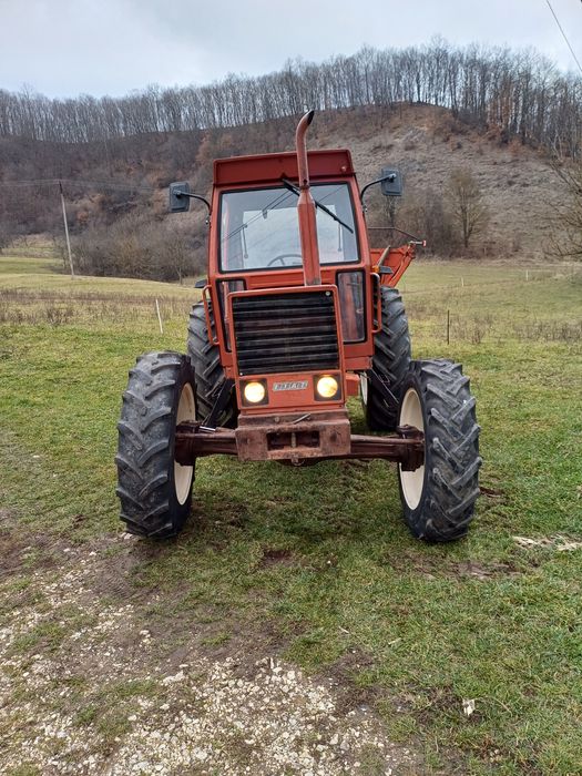 Tractor fiat agri 880 dt