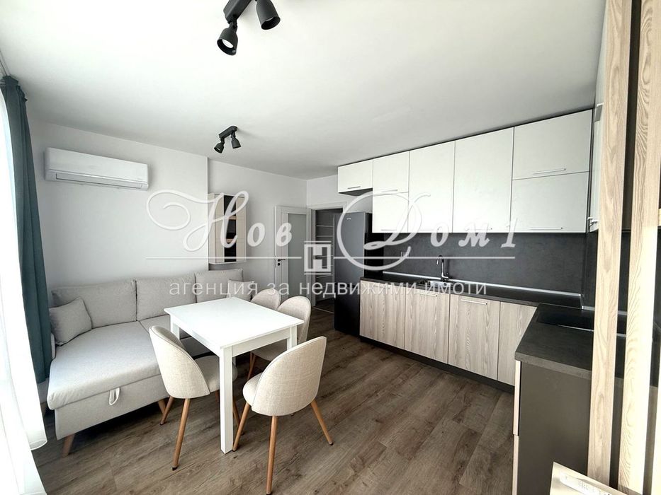 Дава се под наем Тристаен апартамент в София, Център - 78 кв.м за 847.62 € - Снимка #1