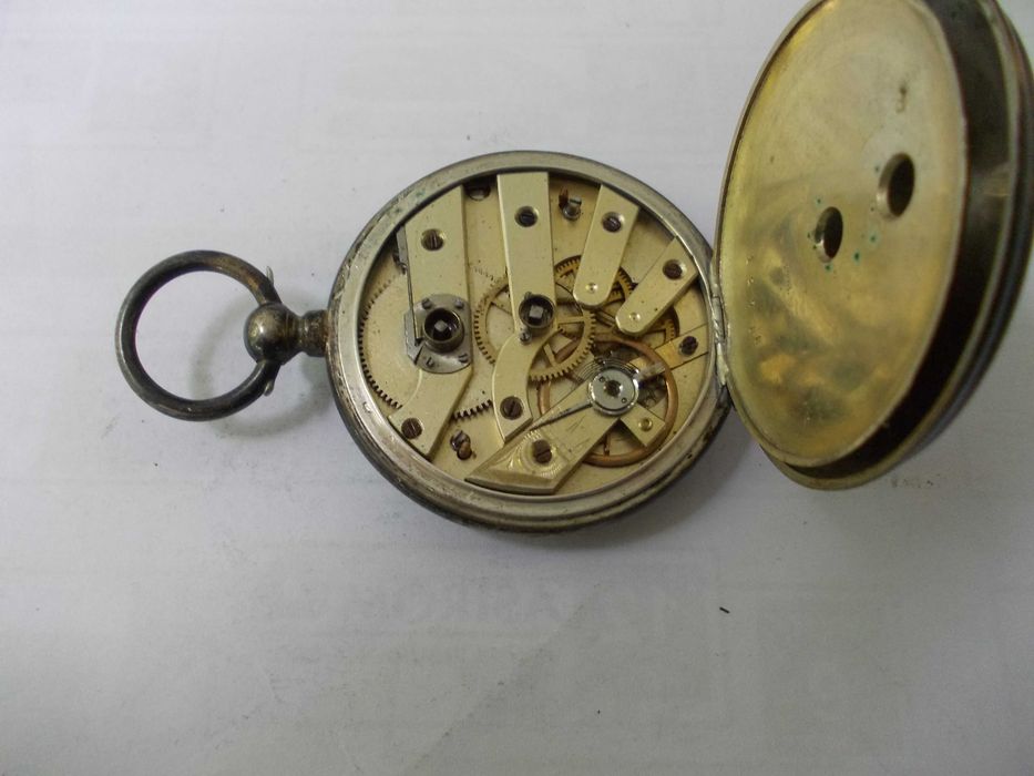 Ceas vechi de buzunar defect din argint 1891