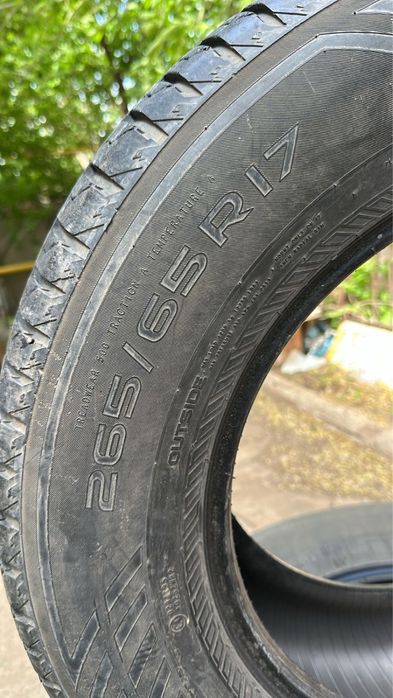265/65/17 продам шины