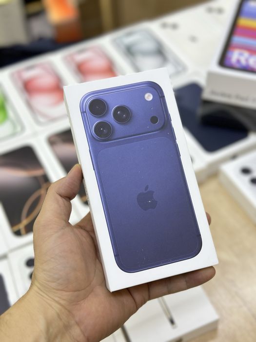 Iphone 17про/промах новый в магазине icom