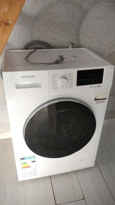 Стиральная машинка Daewoo