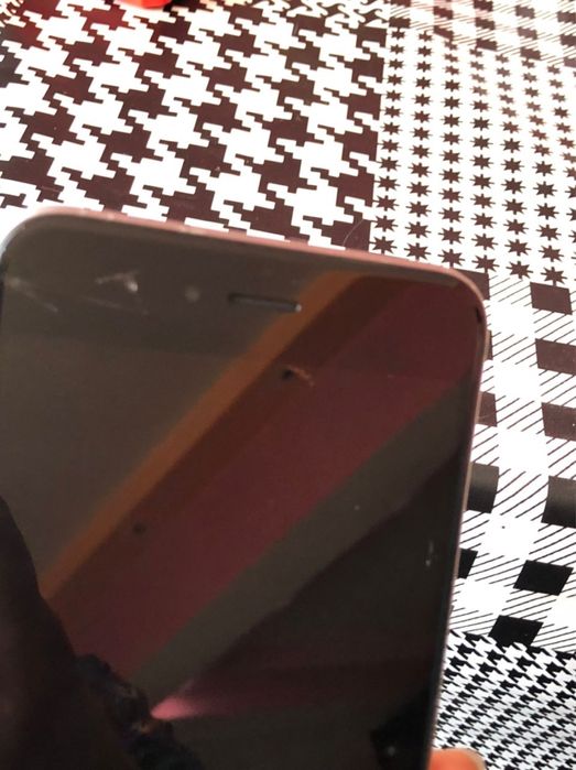 İсрочно продам İphone 6+