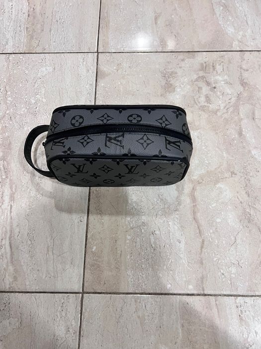 Мъжки аксесоар чантичка LV Louis Vuitton