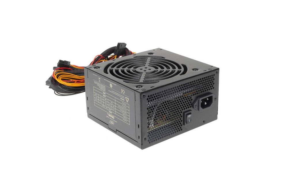 Блок питания DEEPCOOL DA600 [80+ Bronze] черный