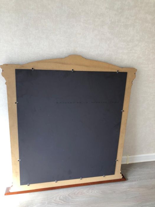 Продам зеркпло в рамке