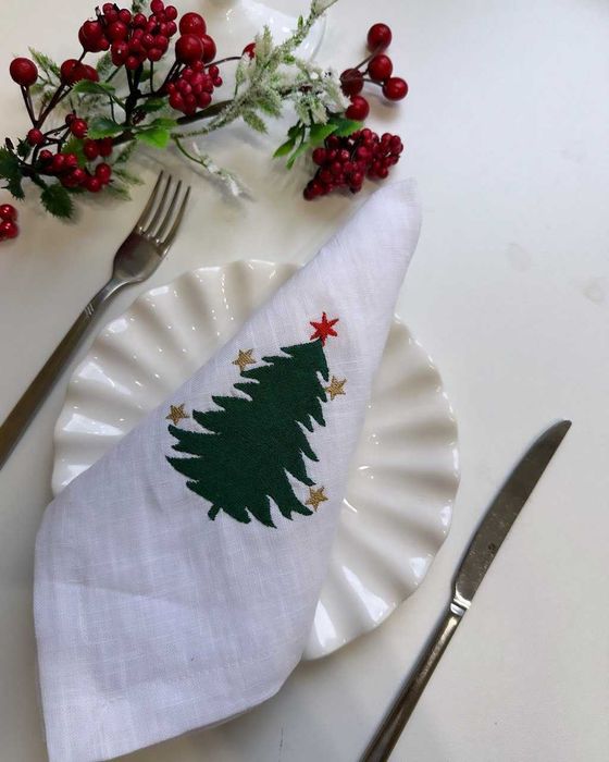 Салфетки сервировочные с вышивкой