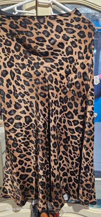 Дамска пола дълга