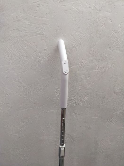 Продаются швабра электрическая классно работает