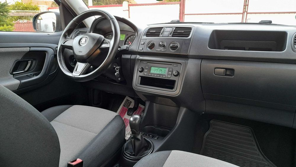 SKODA Roomster 2015 — imagine 2