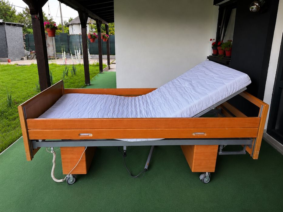 Pat medical cu telecomanda