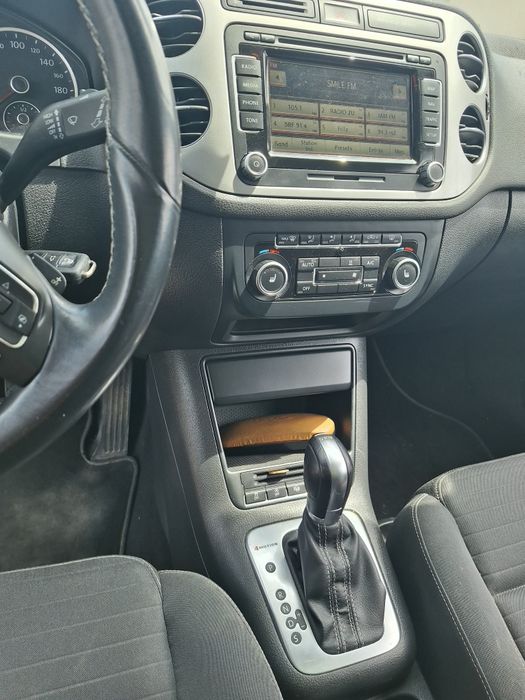 Vând urgent  VW  Tiguan 2015.4×4. automat