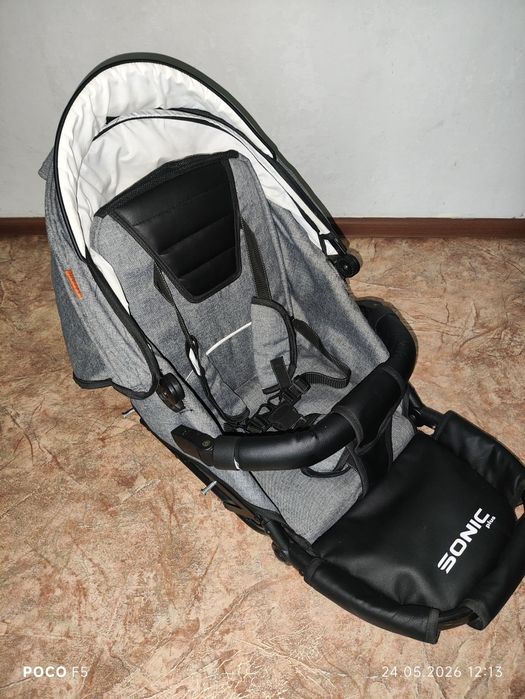 Продам коляску 3в1