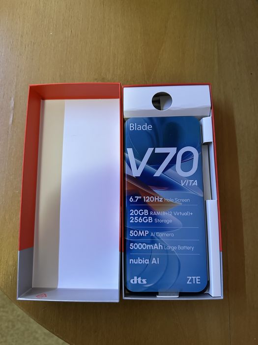 Чисто нов ZTE Blade V70 - запечатан с лепенки