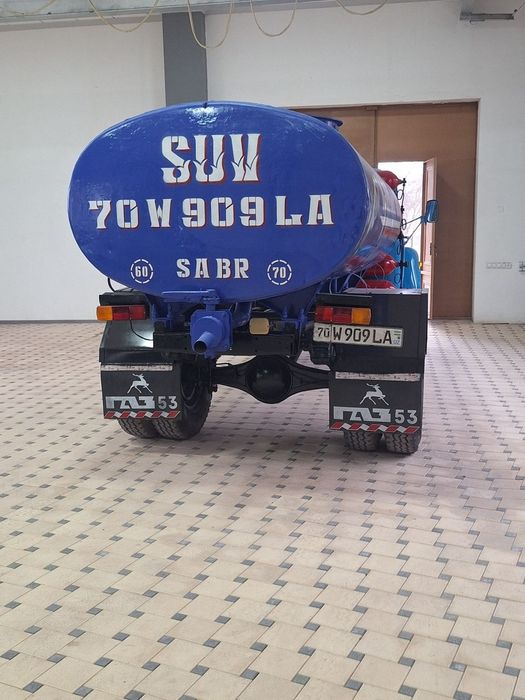 Gaz moshina yangi tahlab chiqilgan