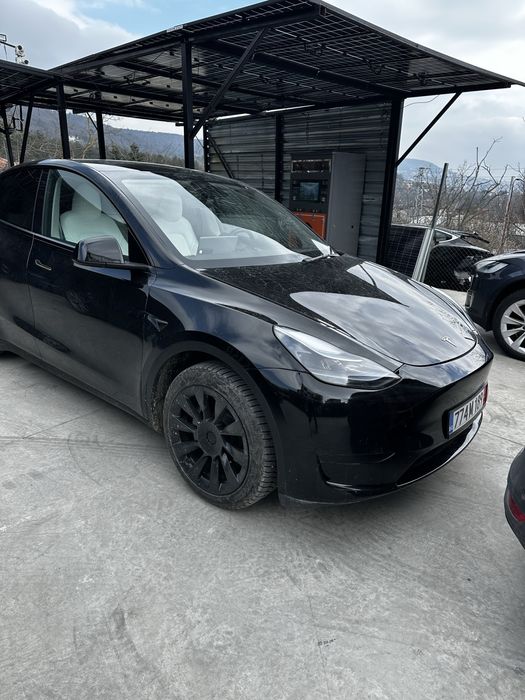 Автомобили под наем