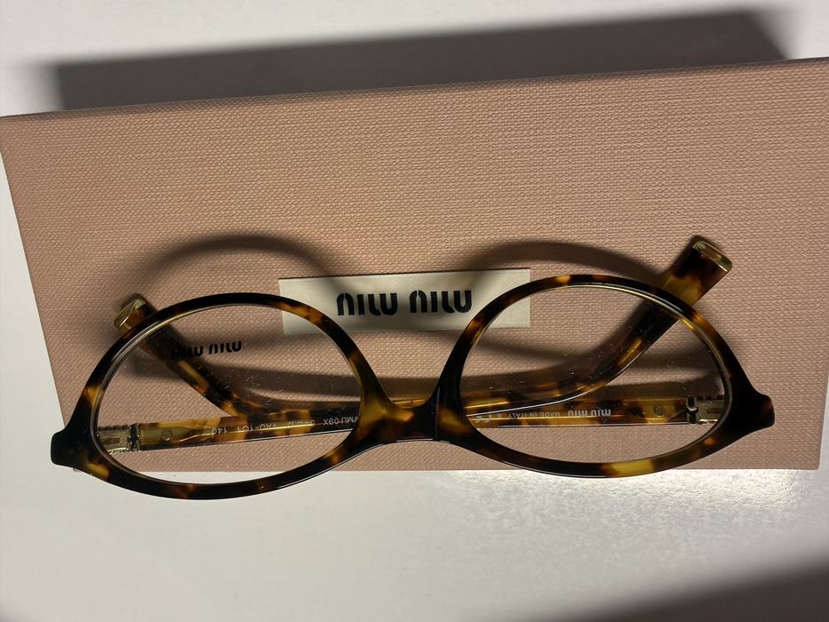 Рамки за диоптрични очила Miu Miu.