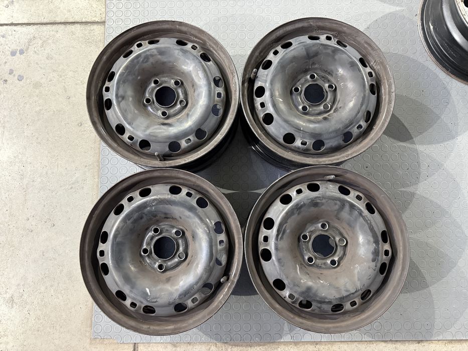 4бр. ОТЛИЧНИ 15” Железни Джанти 5х100 за -SKODA/VW/VAG- 6Jx15H2, ET43