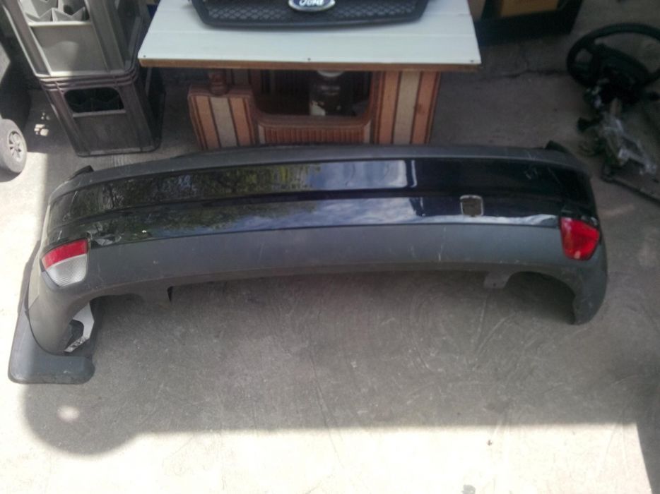 Bara spate Ford Focus 2,hatchback,an 2005/2007,neagra