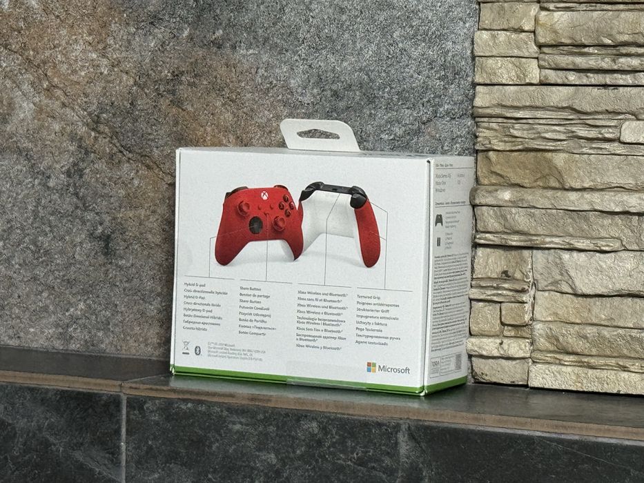 Controller Microsoft Xbox Series X/S Pulse Red/ Nou, Sigilat