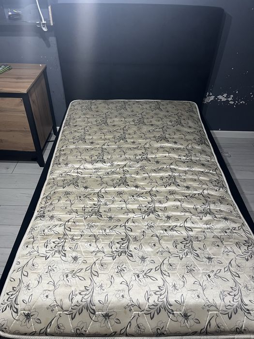 Кровать полуторка