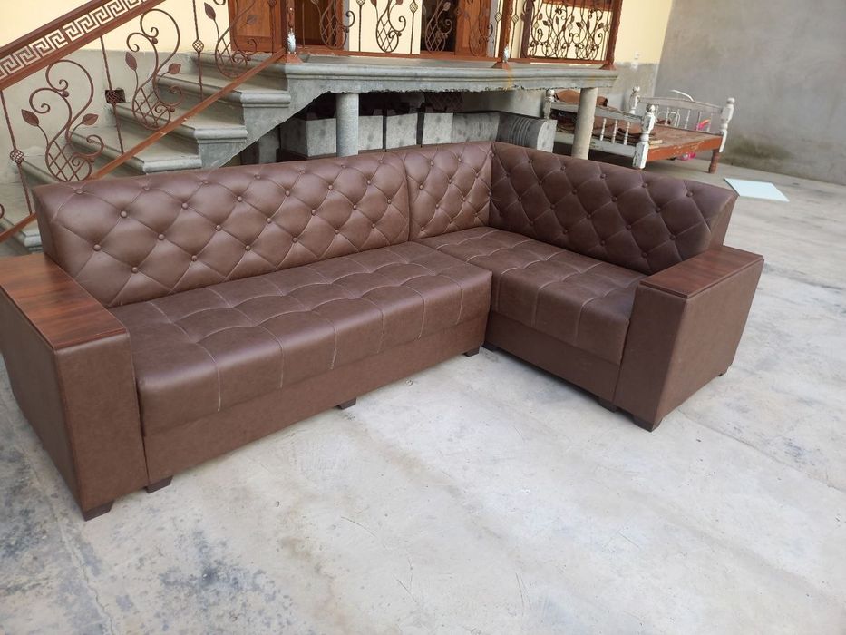 Kuhinni ugalok noviy