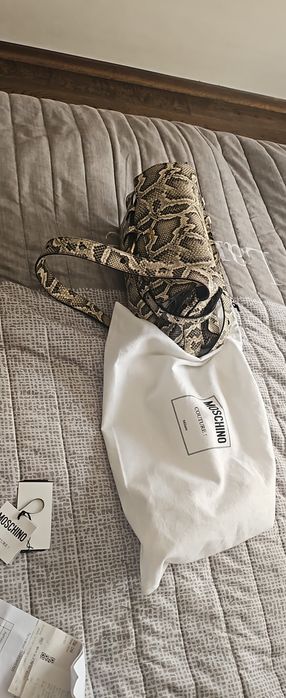 Moschino  Couture 'Tie Me' модел като нова
A75858034