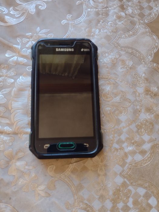 Vând telefon mobil Samsung Galaxy j1 mini