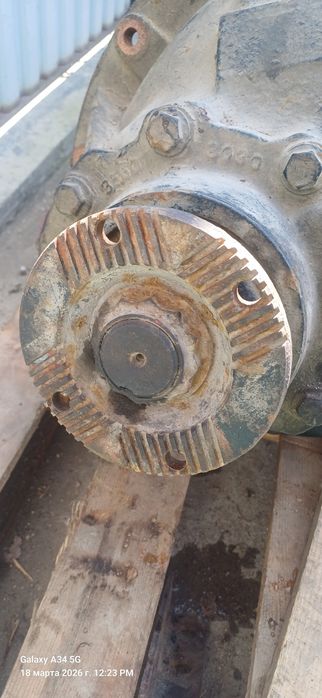 Продам редуктор на Ман 9/37