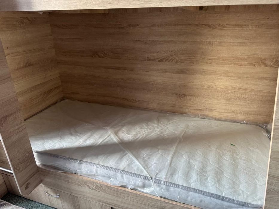 Двухъярусная детская кровать