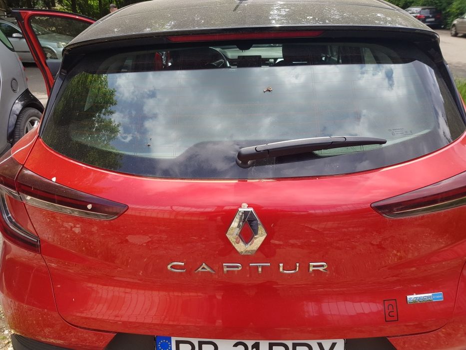 RENAULT Captur 2022 — imagine 4