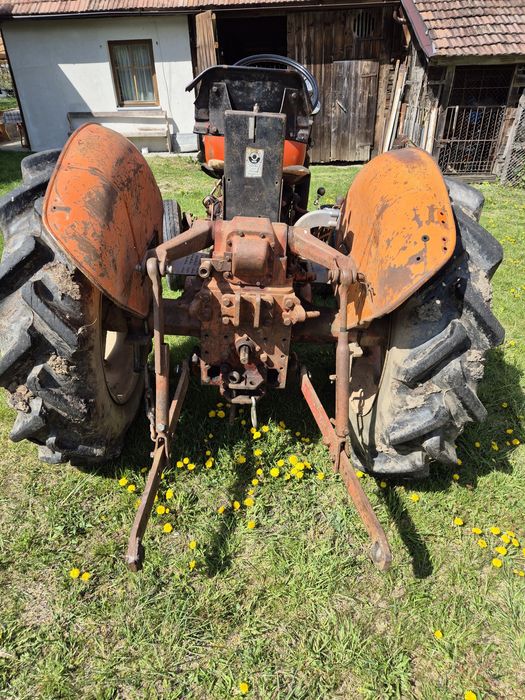 Tractor 4x2 Renault