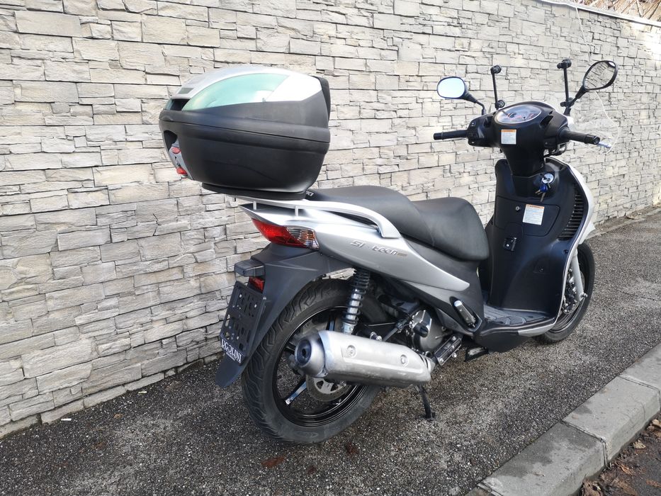 Suzuki Sixteen 150