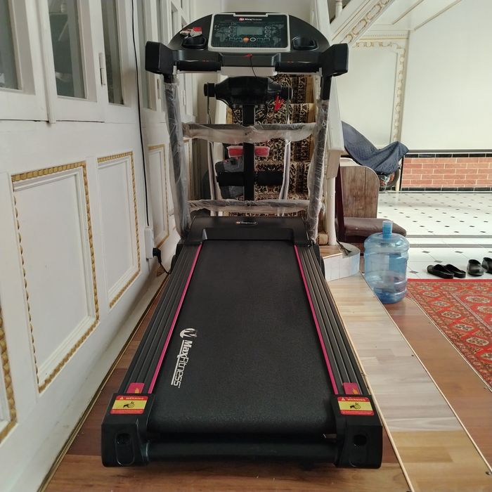 Беговая дорожка "M.Max Fitness" E- 4000. Юрак,КонБосмгача ку́рсатади