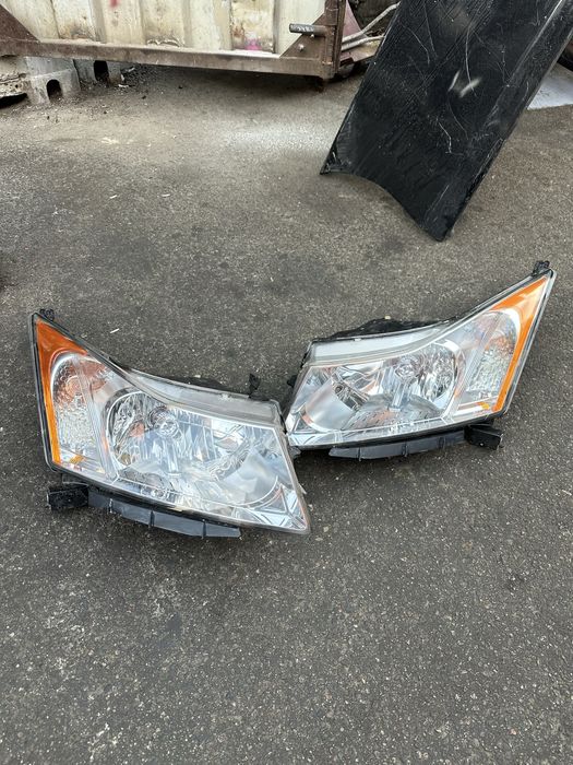 Фары на Chevrolet Cruze
