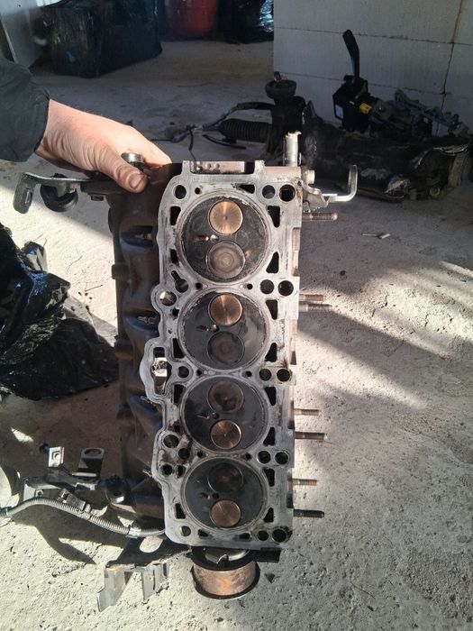 Vând chiuloasă de SKODA 2 Octavia de 1.9 diesel cod motor bxe